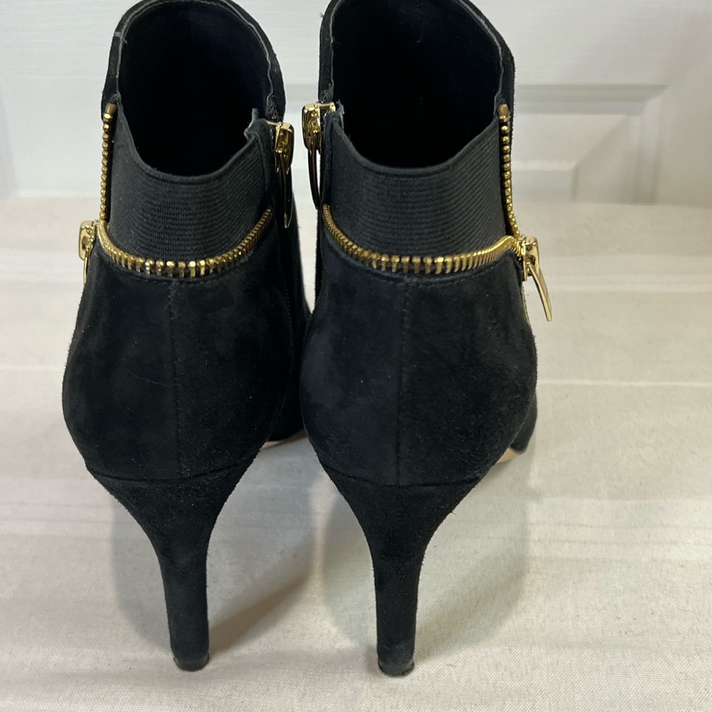 Marc Fisher black suede style Serenity peep toe high heel zipper bootie 8 1/2 - Picture 5 of 16